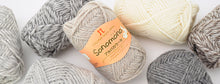 Load image into Gallery viewer, Hamanaka Sonomono Alpaca wool(Bulky/12 ply)
