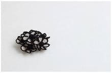 Load image into Gallery viewer, Daruma Crochet Thread #40 Murasakino 10g (colored)(3 balls)
