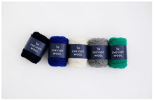Load image into Gallery viewer, Daruma Cheviot Wool
